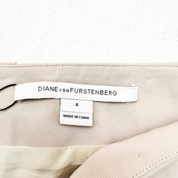 DVF Emme Soft Canvas Cream Black Pleated Silk Mini Skirt Size 4 MINT - Picture 2 of 8